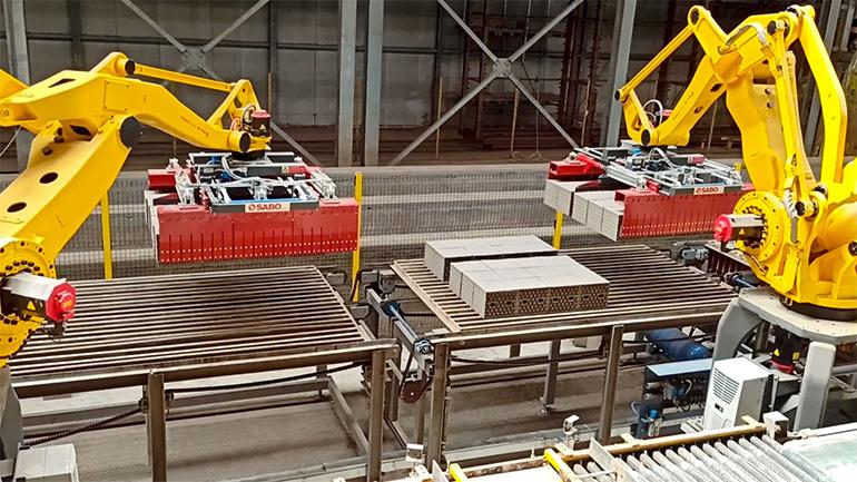 Sabo ha recentemente ammodernato lo stabilimento principale di Cemacon, uno dei più grandi produttori di mattoni in Romania. L'intervento, concluso con successo nei tempi previsti, ha  permesso un significativo incremento della capacità produttiva e migliorato la movimentazione dei nuovi blocchi termoisolanti prodotti dall’azienda rumena. 